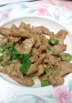 รูปของ ผัดกะเพราหมูชิ้น(ไม่เผ็ด)
