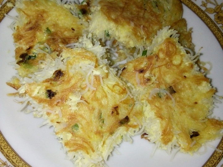 Langkah Mudah untuk Menyiapkan Omlet mihun yang Menggugah Selera