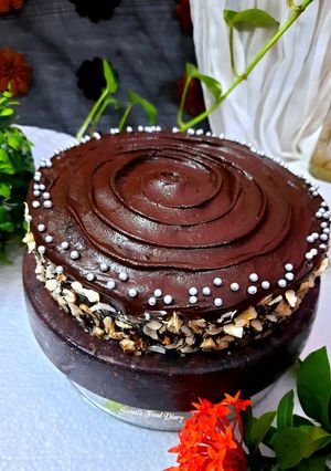 A picture of Chocolate Cake with Whipped Chocolate Ganache.
