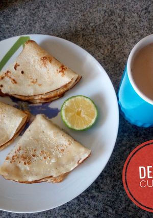 A picture of Pancakes and tea!.