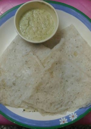 A picture of Neer dosa.