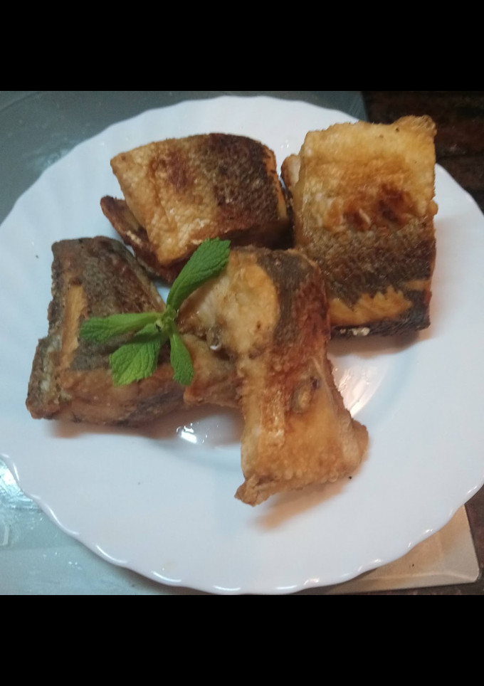 Una foto de Lubina frita