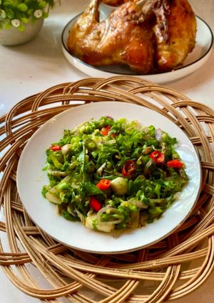 Foto resep Tumis Daun kencur teri
