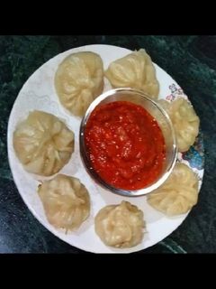 मोमोज (momos in recipe Hindi) रेसिपी मुख्य फोटो