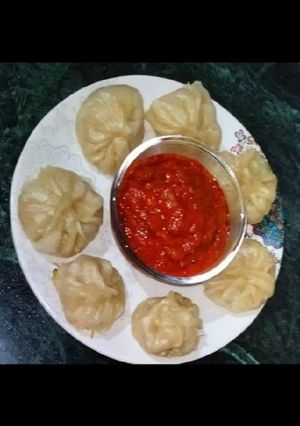 मोमोज (momos in recipe Hindi) रेसिपी मुख्य फोटो