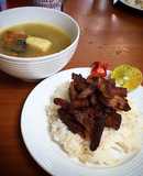 Matambre Frita con su Caldo & verduras