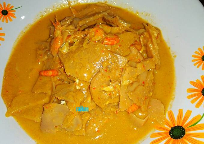 Cara Gampang Menyiapkan Rebung Masak Santan yang Enak Banget