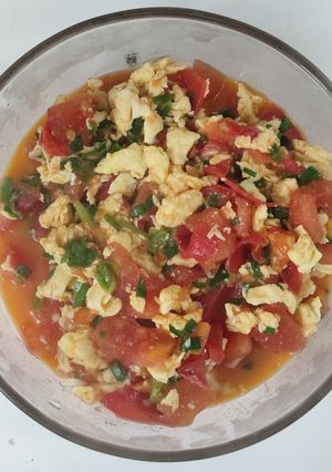 Foto resep Tumis Telur Tomat (番茄炒蛋), Comfort Food Klasik Tiongkok