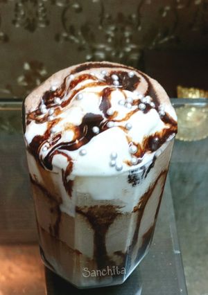 A picture of Coffee Ice Cream shake.