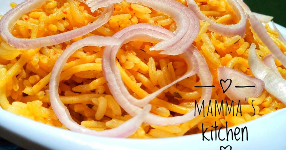Rice and spaghetti jollof Recipe by Mamma's Kitchen Cookpad