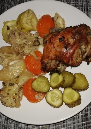 O poză a rețetei Friptură de miel cu legume la cuptor.