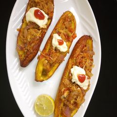 A picture of Stuffed plantain boats II.