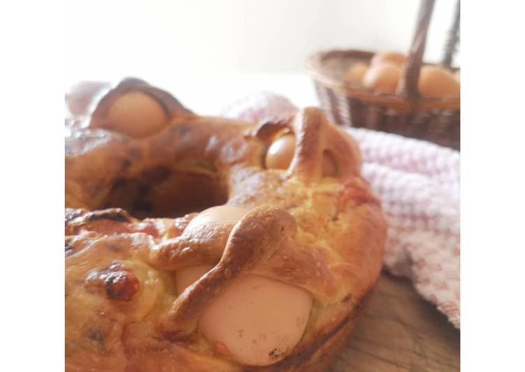 Casatiello napoletano