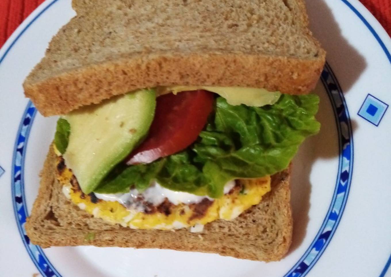 Hamburguesas de huevo cocido