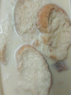 Una foto de Sopa fría y dulce de almendras