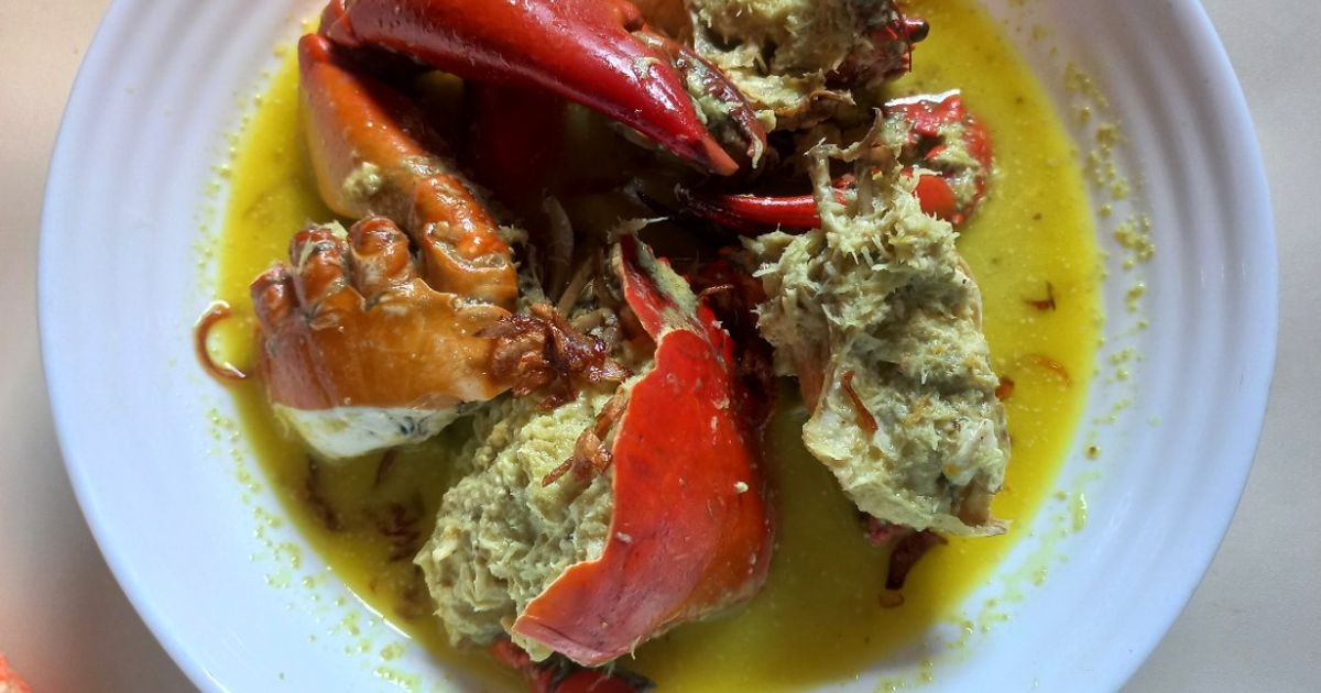 Kepiting isi kelapa (kambu)