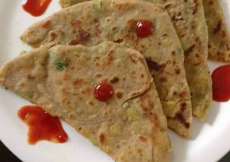Recipe of Super Quick Homemade Aloo Pyaz Paratha