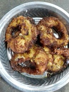 அரைச்சுவிட்ட மீன் வறுவல் (Araichu vitta meen varuval recipe in tamil) செய்முறை முக்கிய புகைப்படம்
