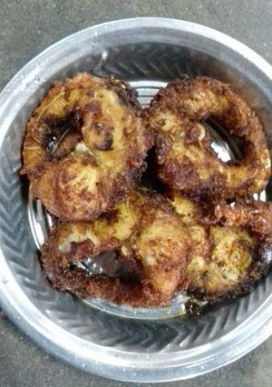 அரைச்சுவிட்ட மீன் வறுவல் (Araichu vitta meen varuval recipe in tamil) செய்முறை முக்கிய புகைப்படம்