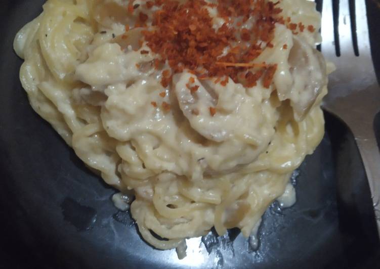 makanan 3. Spaghetti carbonara Jadi, Sempurna