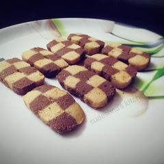 A picture of Chess-board Cookies.
