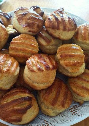 "Békebeli" vajas pogácsa recept fotója