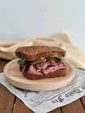 Sándwich de roast beef