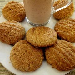 Oats Cookies/ Biscuits A picture of Oats Cookies/ Biscuits.