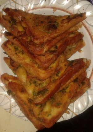 A picture of Bread pakora.