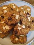 Chewy Banana Oatmeal Cookies