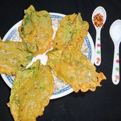A picture of Palak Pakory.