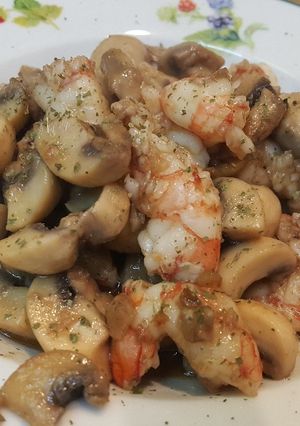 Foto principal de Champiñón con gambones