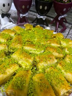 صورة لوصفة بقلاوة بالقشطة