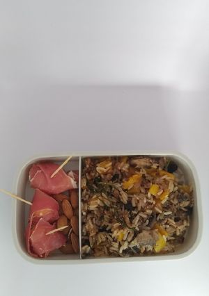 Una foto de BoxLunch con granos ancestrales