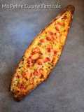 Baguette bâteau courgette, tomates cerises et babybel