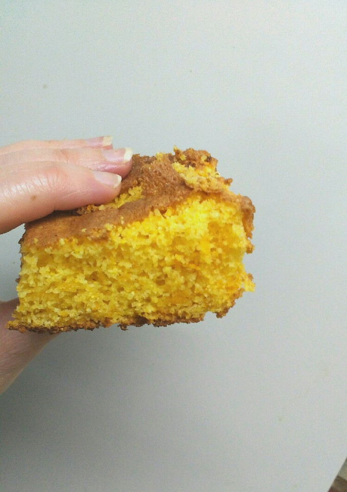 Una foto de Torta de naranja, polenta y calabaza sin TACC