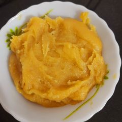 A picture of Besan Halwa.