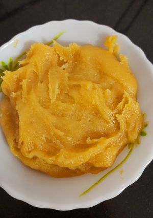 A picture of Besan Halwa.