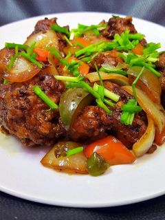 ফ্রায়েড ক্যাপসিকাম চিকেন (Fried Capsicum Chicken) রেসিপির প্রধান ছবি