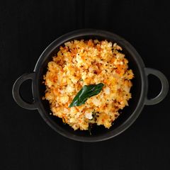 A picture of Idly upma.