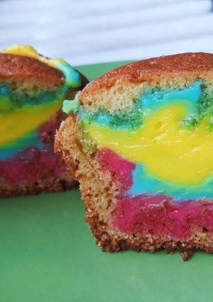 Szivárvány muffin mascarponéval recept fotója