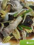 สันคอหมูดำผัดขิง