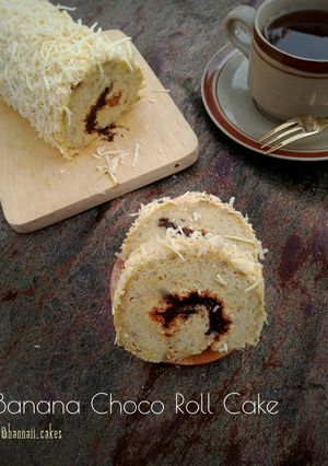 Foto resep Banana Choco Roll Cake