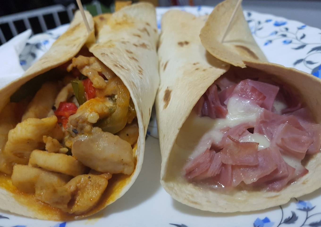 Fajitas de Pollo y Verduras, y Jamón York y Queso!!😋🌯🍴