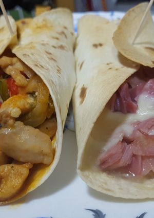 Foto principal de Fajitas de Pollo y Verduras, y Jamón York y Queso!!😋🌯🍴