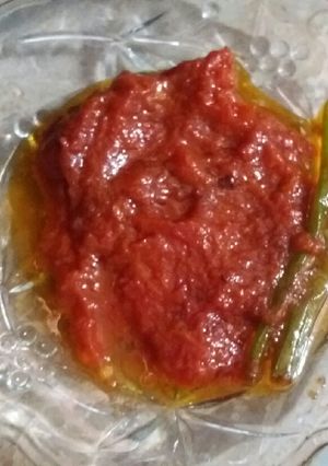 A picture of Tomato paste.