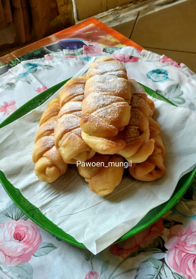 Foto resep 97. Roti goreng kepang isi pisang