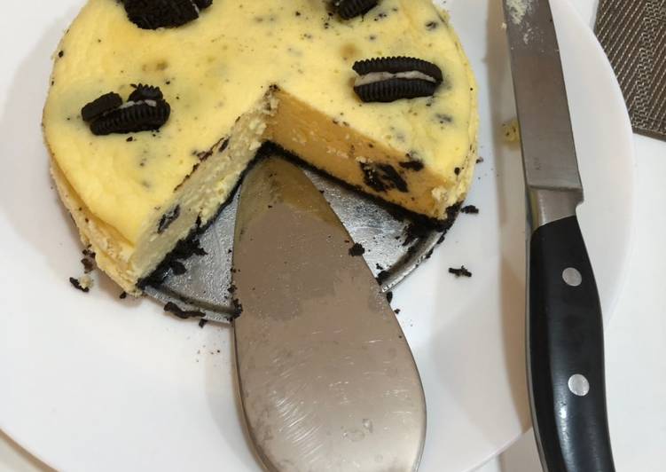 Simple Way to Prepare Award-winning Orea bake cheesecake