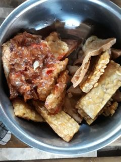 Foto resep Tahu tempe geprek sederhana