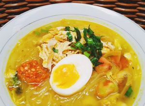 Foto resep Soto Ayam kuah kuning segerr